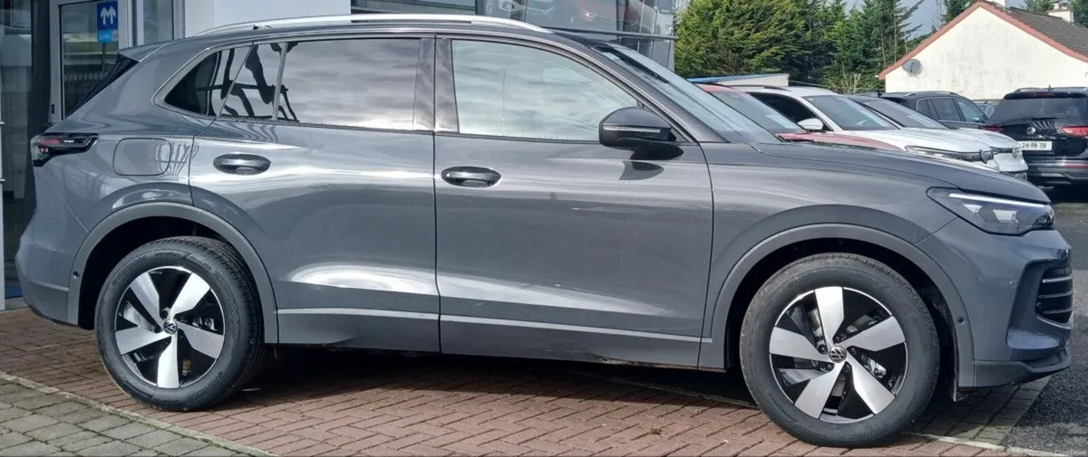 Volkswagen Tiguan EDITION 75 2.0TDI 150HP **AUTOMA - Image 2