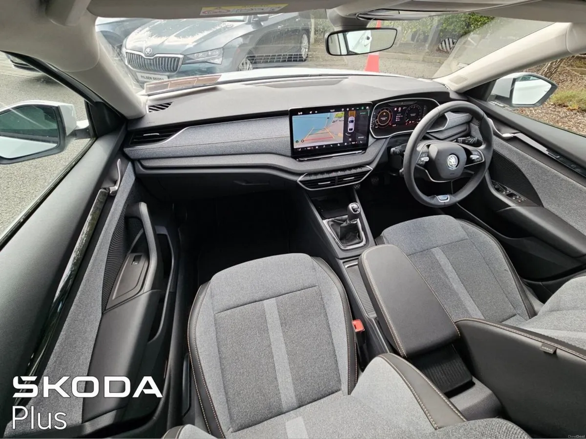 Skoda Octavia (98) Selection box 1.5TSI 115HP - Image 4