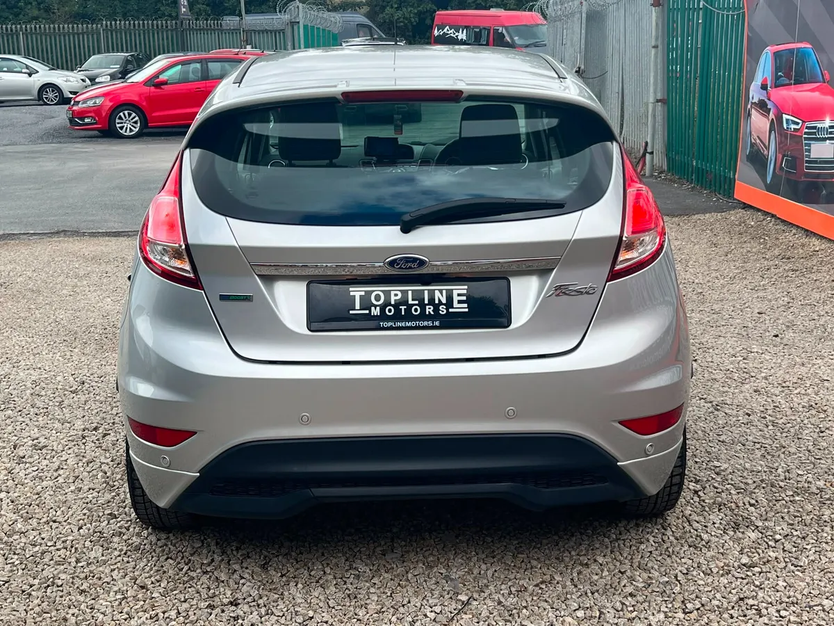 //STUNNING 1.0 ECO-BOAST//LOW KMS //AUTO//LIKE NEW - Image 6