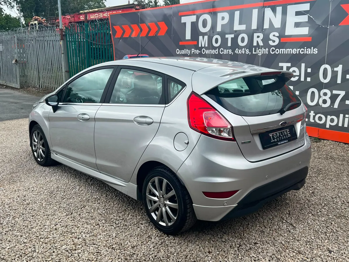 //STUNNING 1.0 ECO-BOAST//LOW KMS //AUTO//LIKE NEW - Image 5