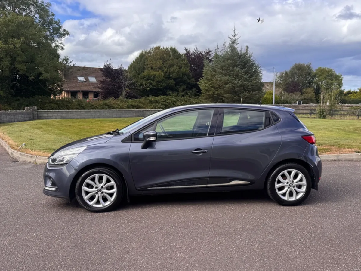 Renault Clio IV DYNAMIQUE NAV TCE 90 P 4DR - Image 4