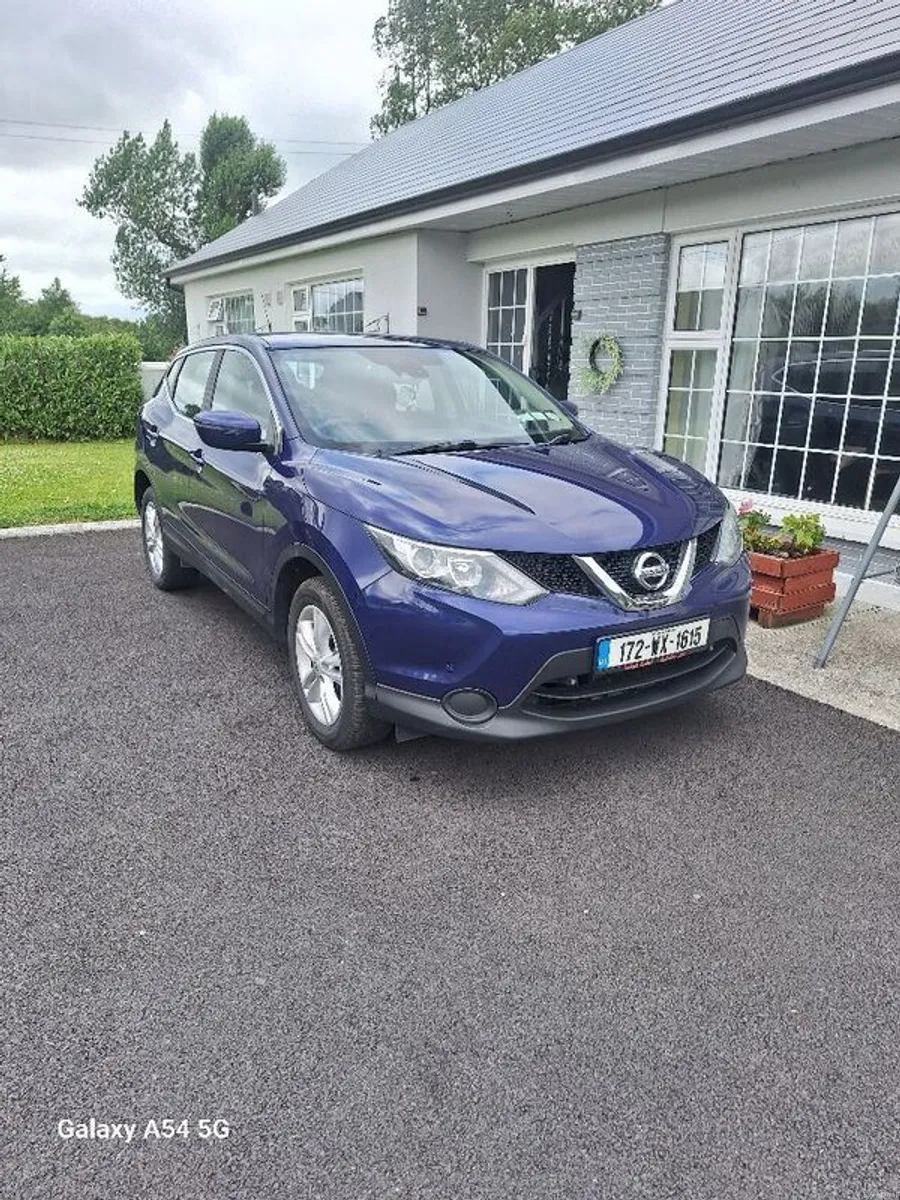 2017 Nissan Qashqai - Image 1