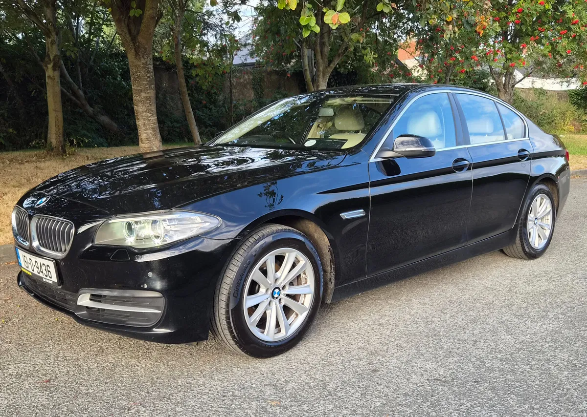 BMW 5-Series 2015- Automatic - Image 1