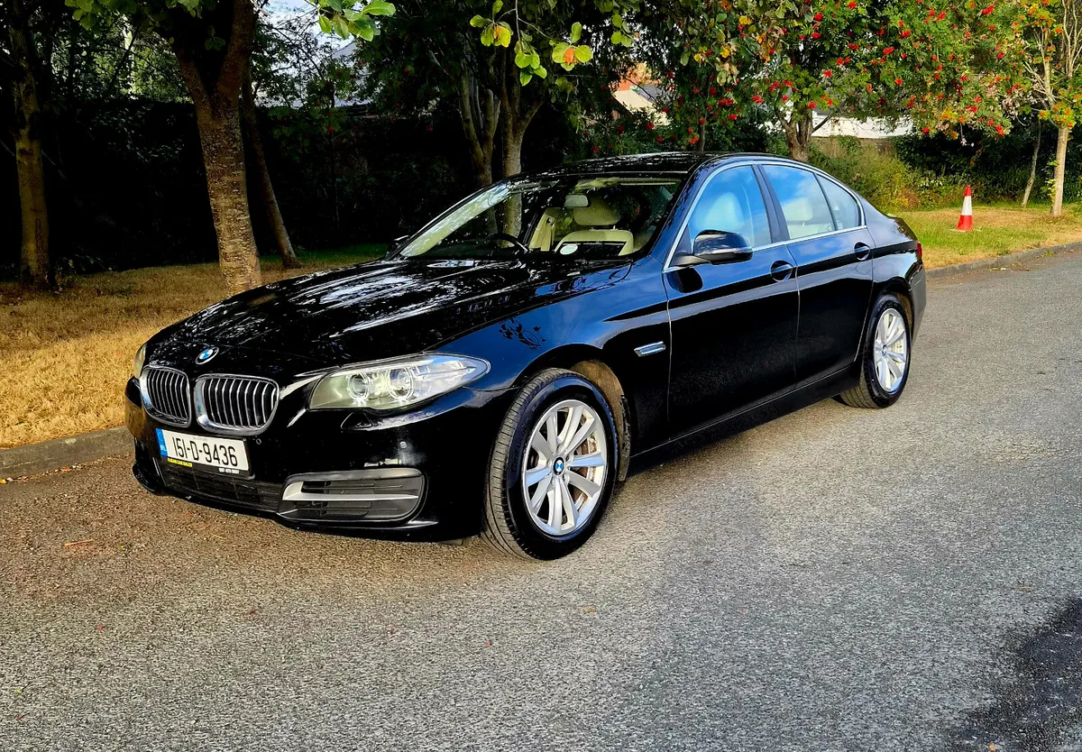BMW 5-Series 2015- Automatic - Image 3