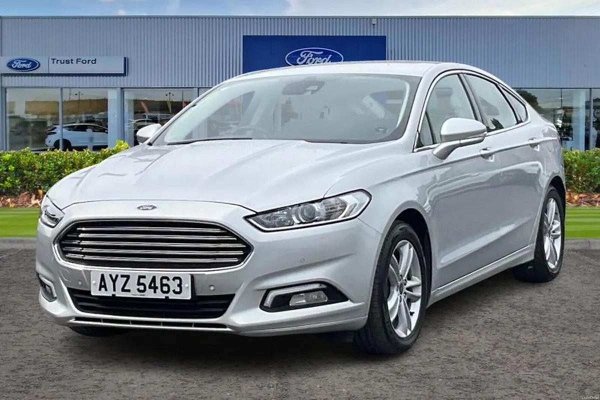 Ford Mondeo 2.0 TDCi Zetec Edition 5dr Powershift - Image 5