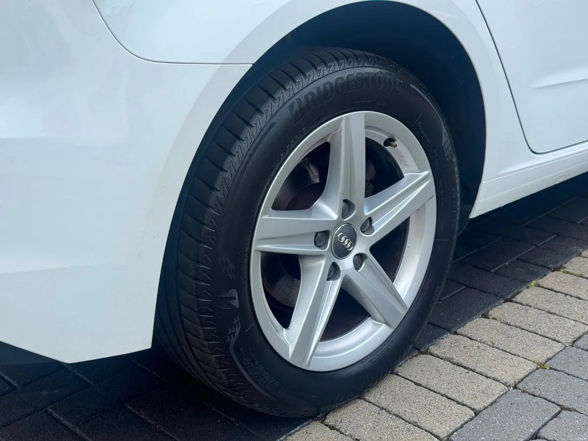 Audi A3 2019 - Image 3
