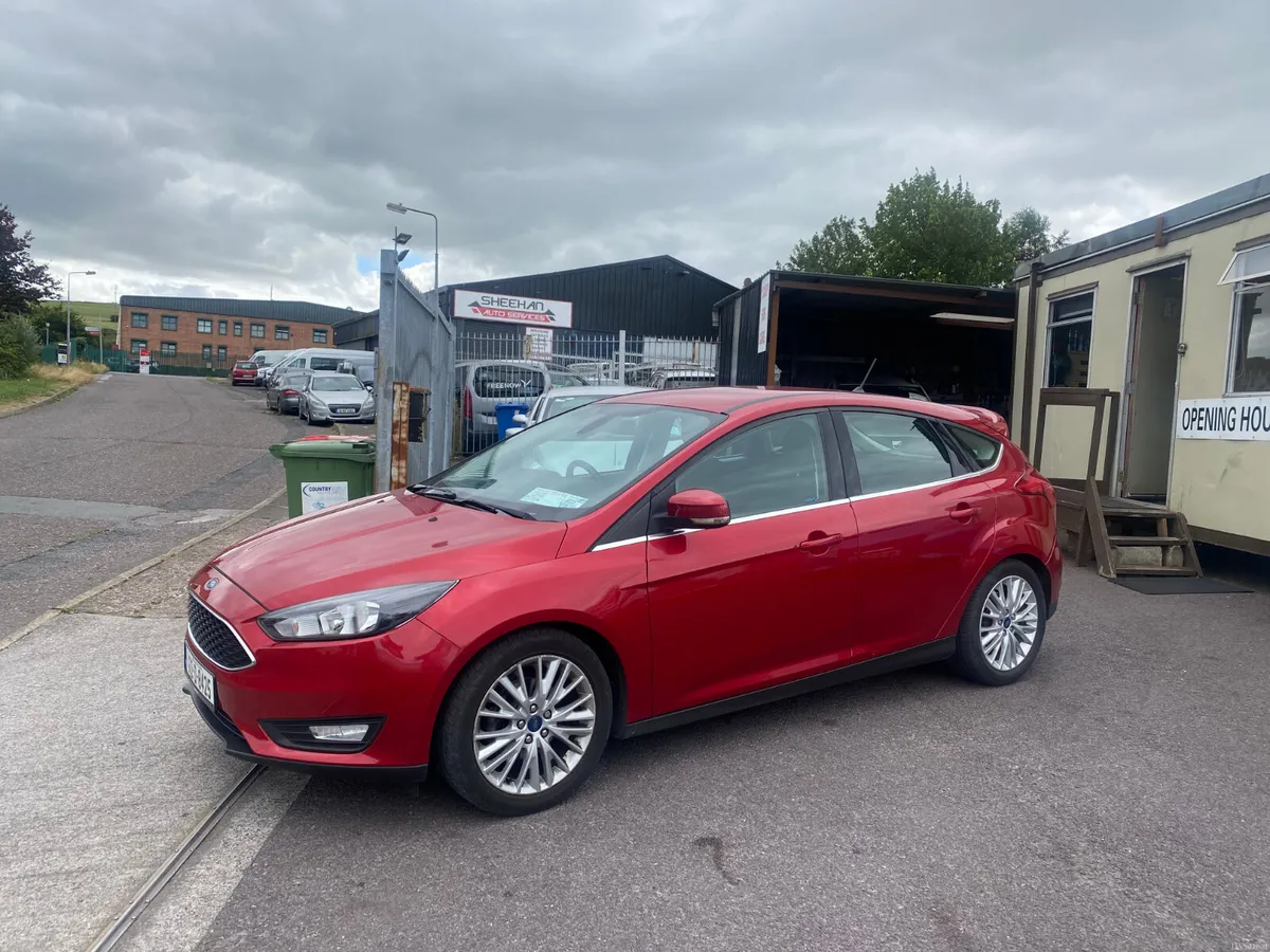 Ford Focus 2017 - Image 6