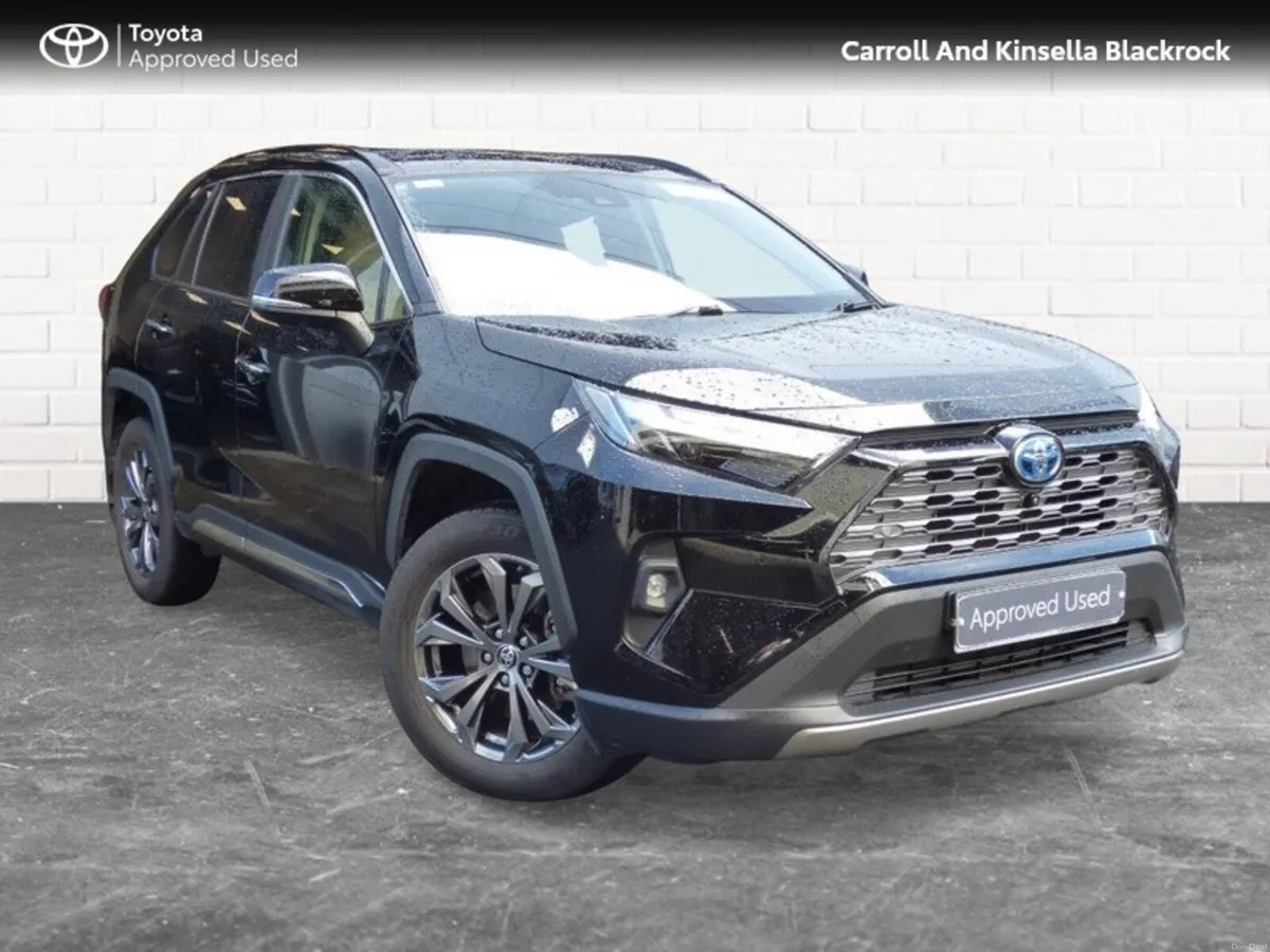 Toyota RAV4 Hybrid Platinum FWD - Image 1