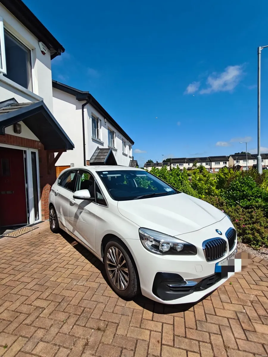 BMW 2-Series 225XE 2020 Luxury Active Tourer - Image 1