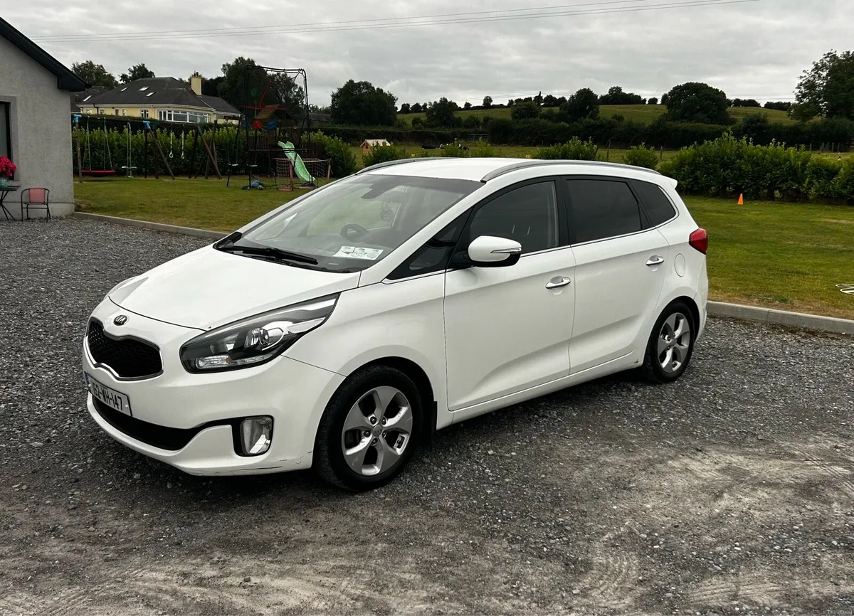 7 Seater | Kia Carens 162 | High Spec | NCT 11/26 - Image 1