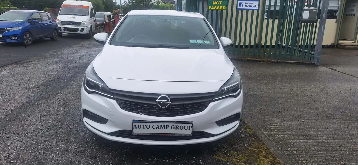 Opel Astra S 1.4 Petrol - Image 2