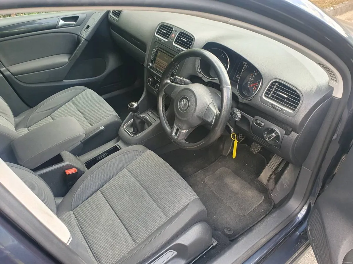2012 Volkswagen Golf 1.6 TDI - Image 5