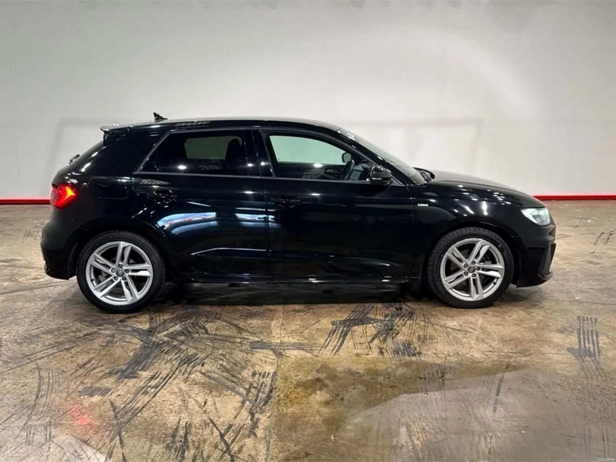 Audi A1 1.5 TFSI AUTOMATIC S LINE - UPGRADED FACTO - Image 2