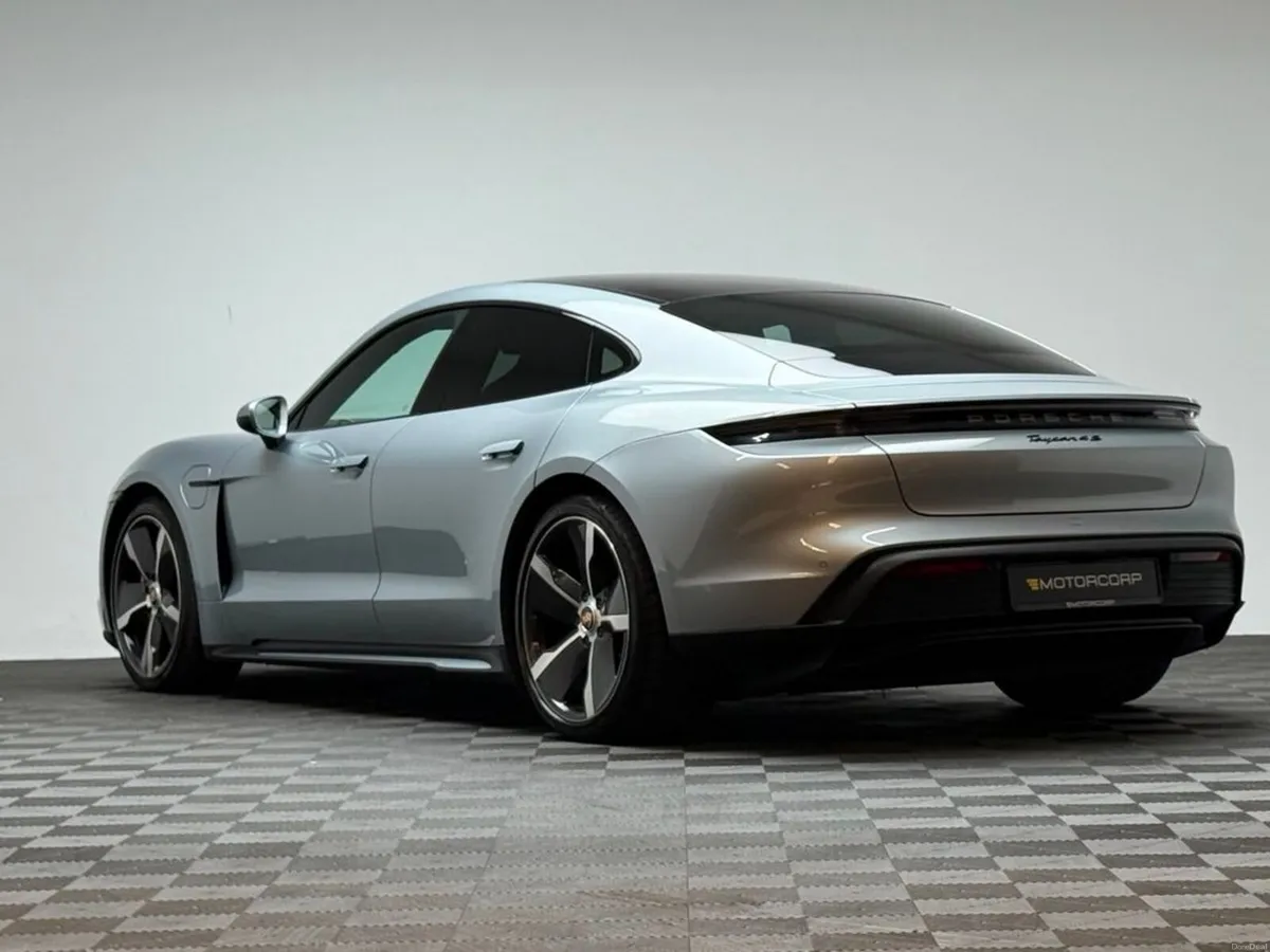 Porsche Taycan TAYCAN 4S 563HP AWD *HUGE SPEC* - Image 5