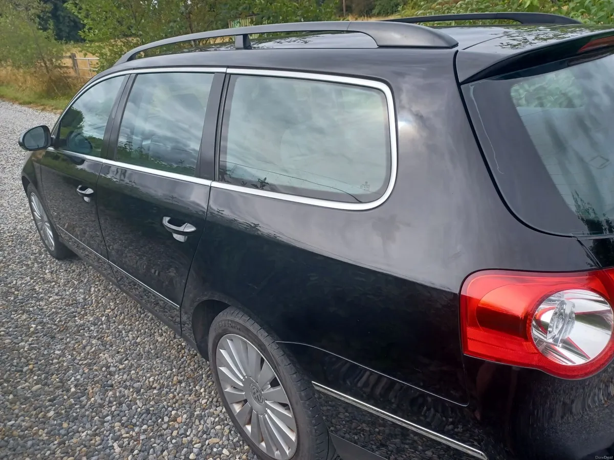 Volkswagen Passat Highline tdi Bluemotion 2010 - Image 4