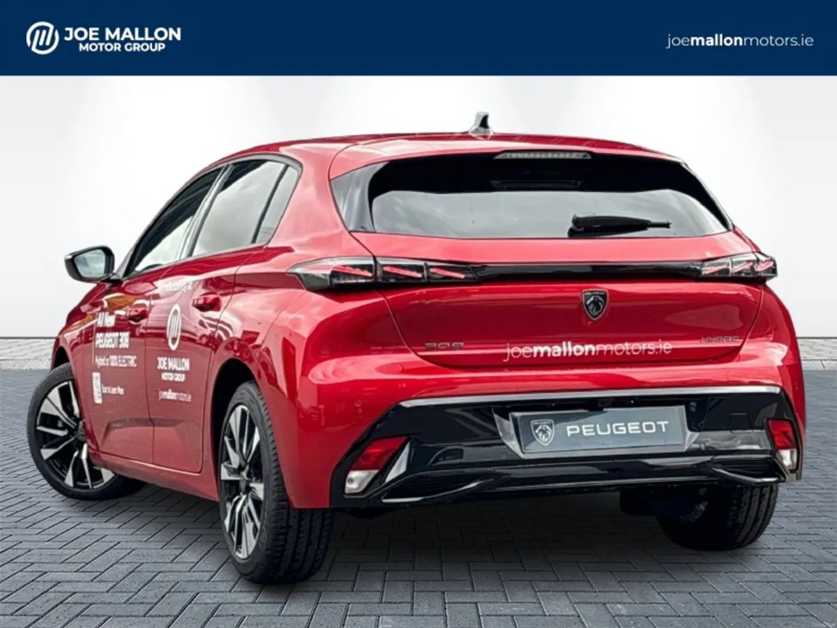 Peugeot 308 1.2 MHEV 145BHP e-DCS6 Allure - Image 2