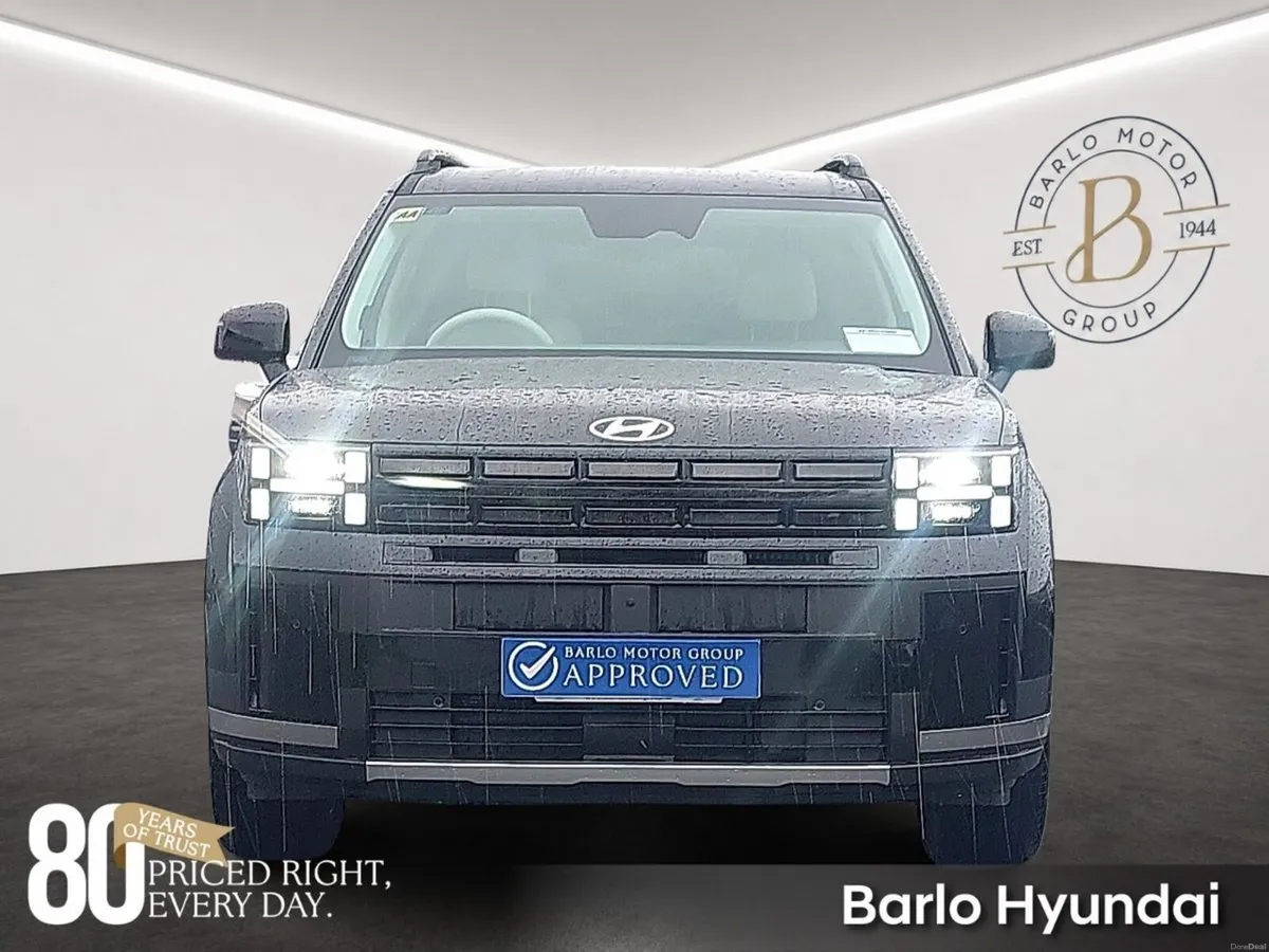 Hyundai Santa Fe 1.6 PHEV 4WD Premium **MASSIVE SA - Image 3