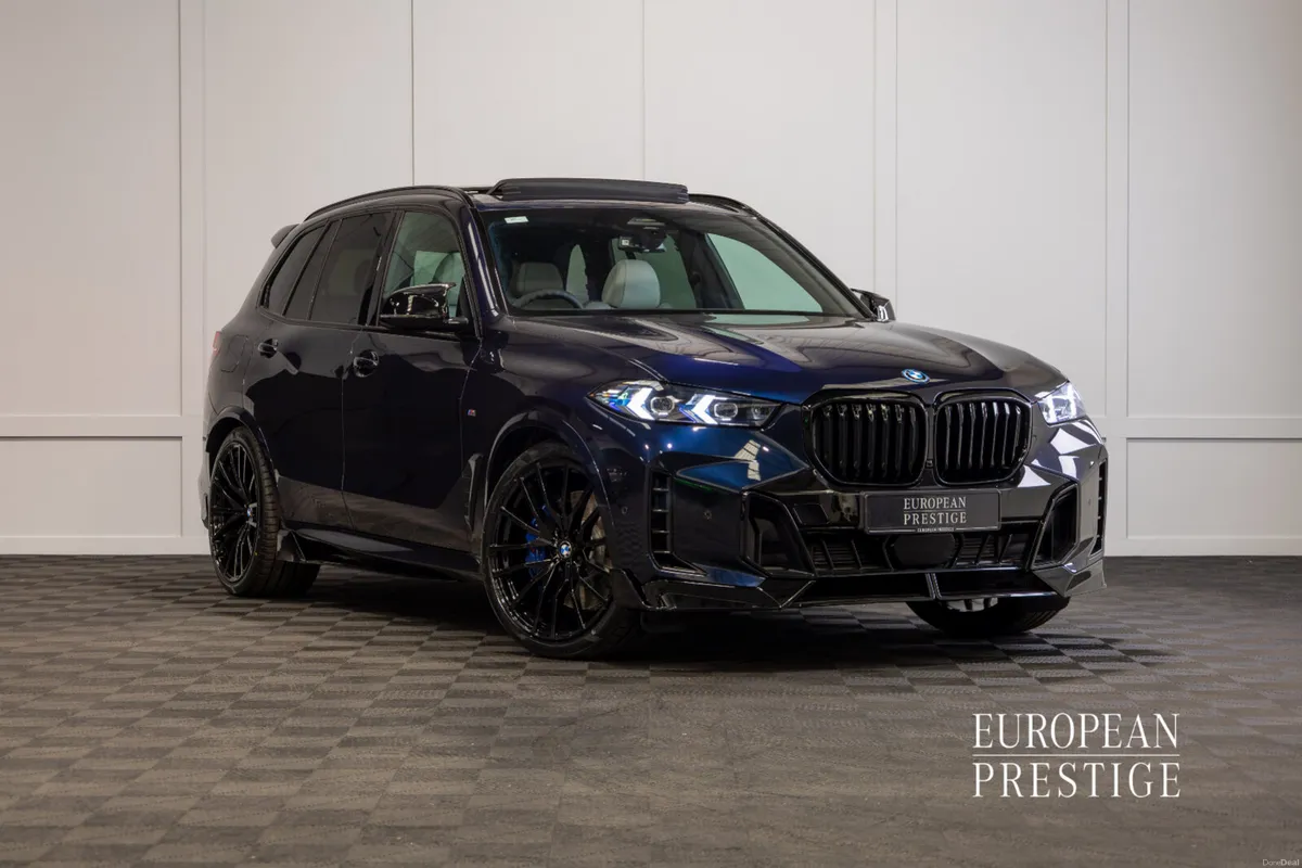 262 BMW X5 X-Drive 50e M-Sport *Pan Roof - Image 1