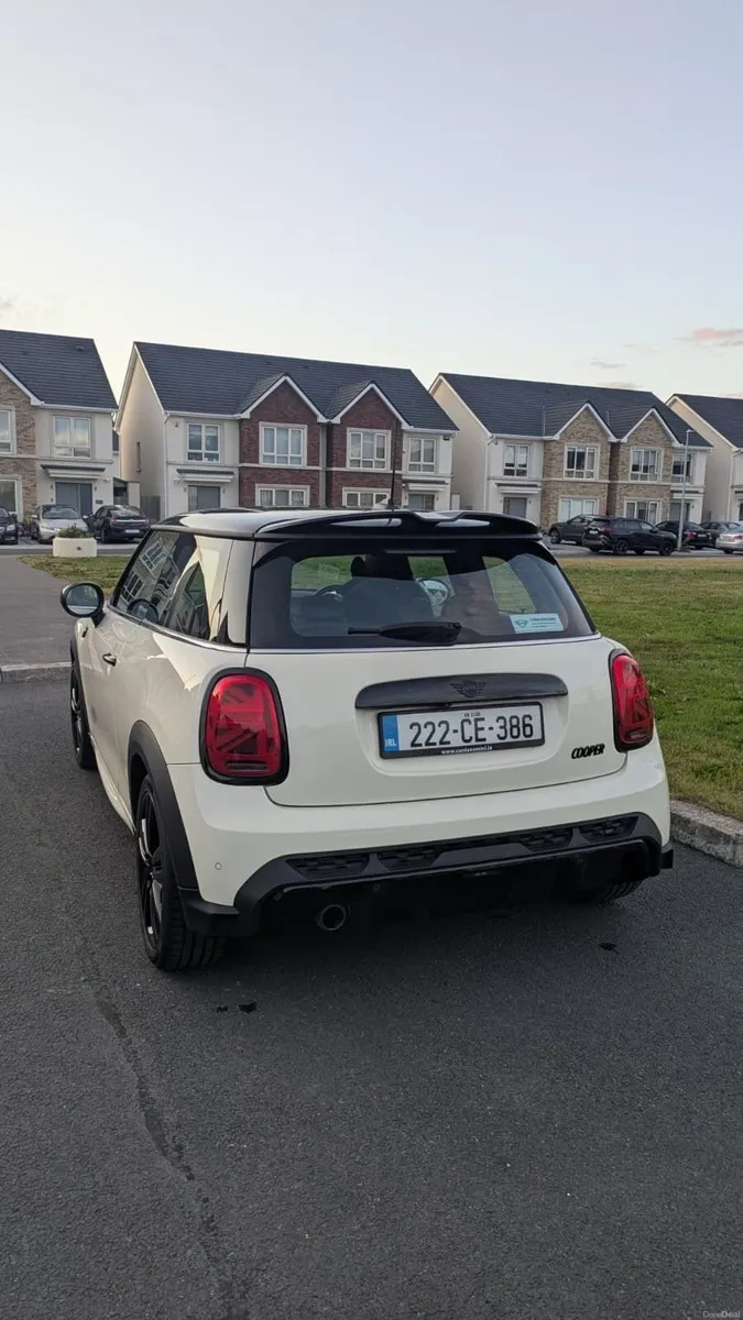 Mini Cooper 2022 - Image 3