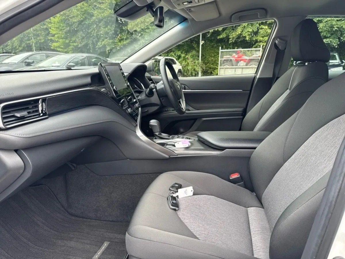 Toyota Camry CAMRY 2.5 HYBRID - Image 6
