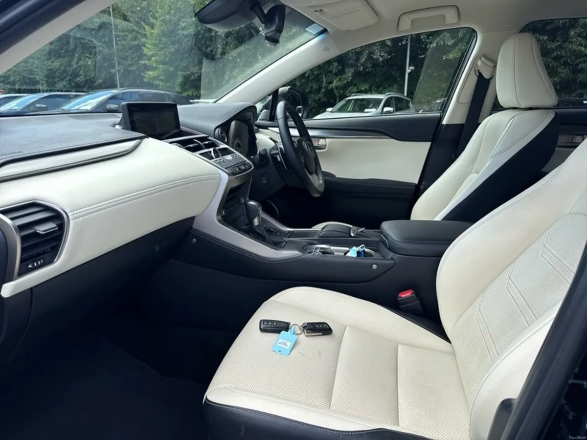 Lexus NX LEXUS NX 300h FWD Executive - Image 6