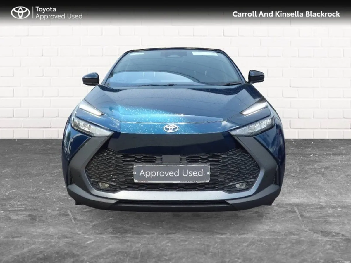 Toyota C-HR Phev Sport - Image 5