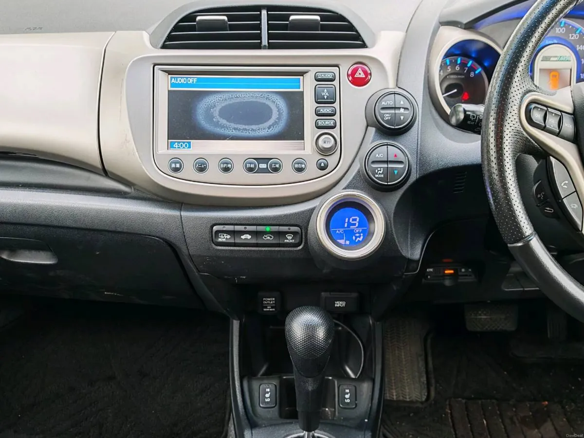 Honda Fit Jazz fresh import - Image 6
