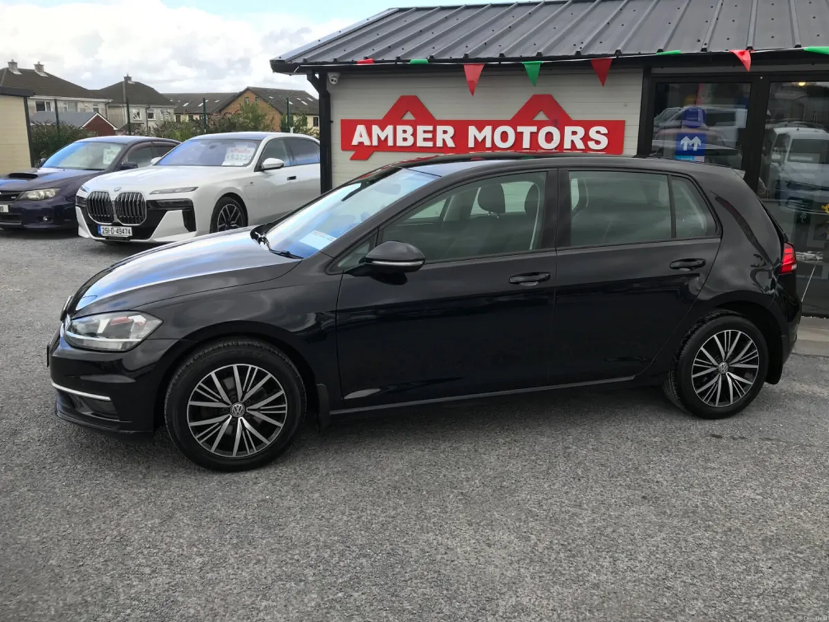 2017 Volkswagen Golf 1.4 TSI - Image 4