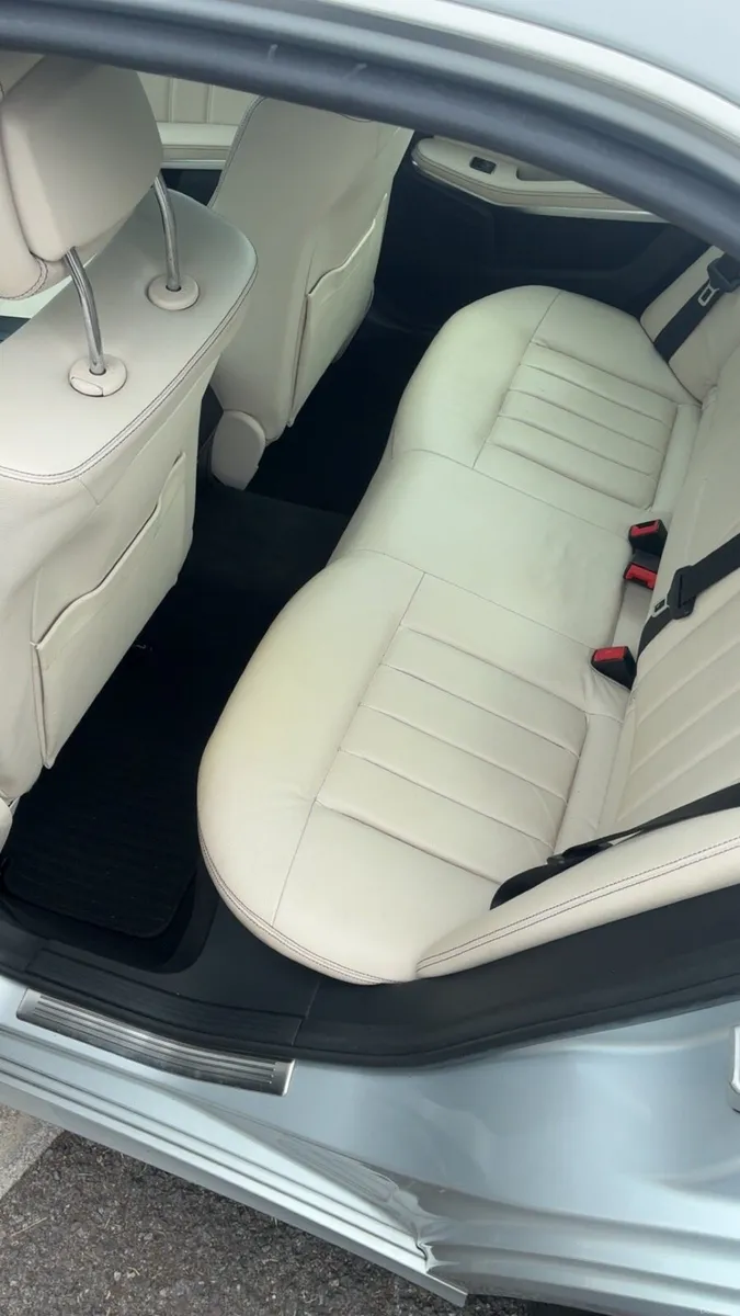 Mercedes e200 cdi - Image 5