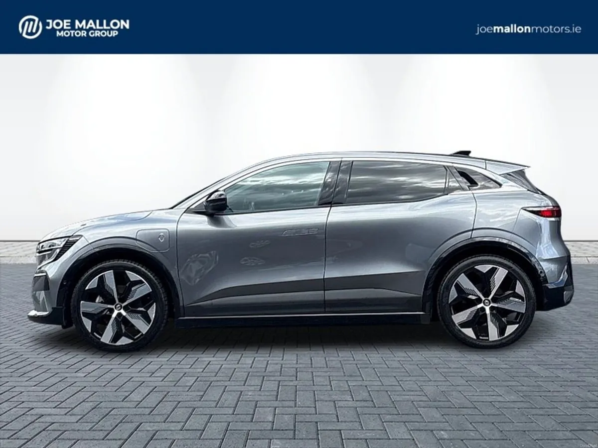 Renault Megane E-Tech EV60 220hp Techno - Image 4