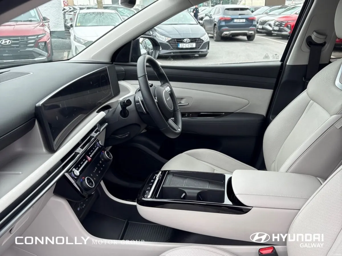 Hyundai Tucson Tucson FL 2WD Platinum plug In/Hybr - Image 4