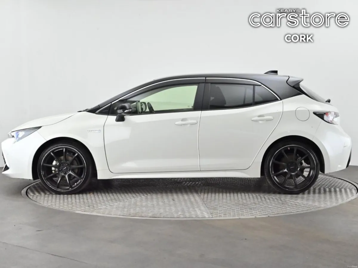 Toyota Corolla 1.8 Hybrid Auto - Image 6