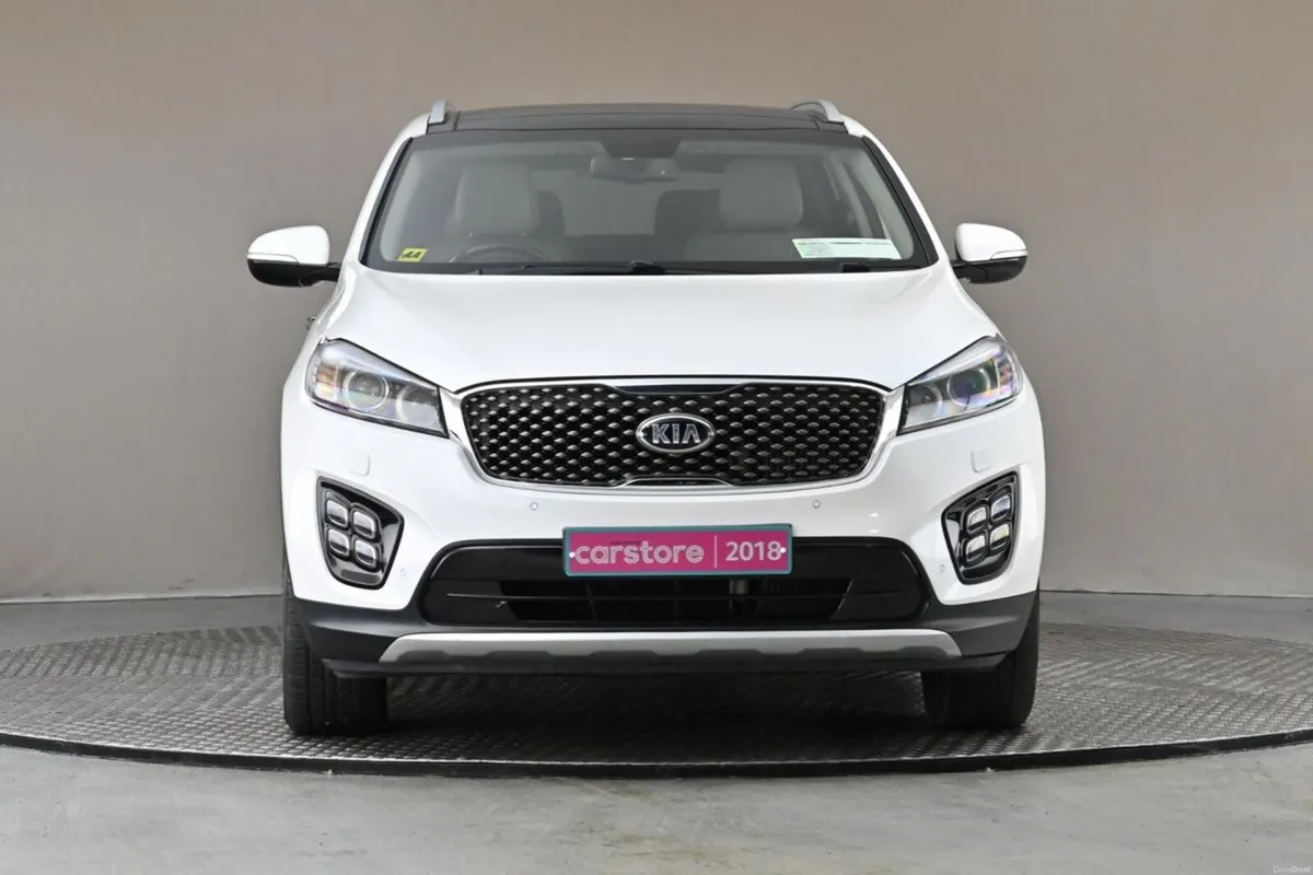 Kia Sorento 2.2 Platinum 2WD*7 SEATER* - Image 2