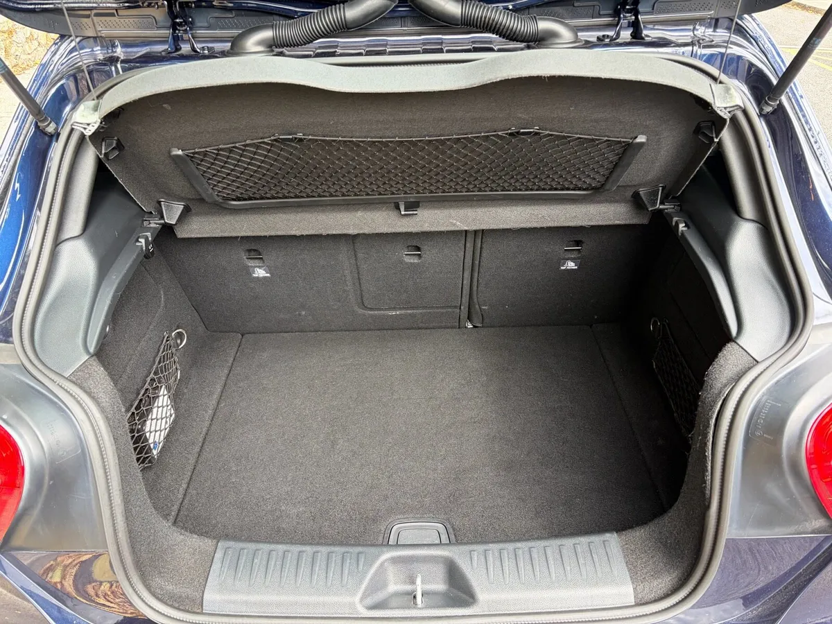 Mercedes A180 AMG Line Automatic - Image 4