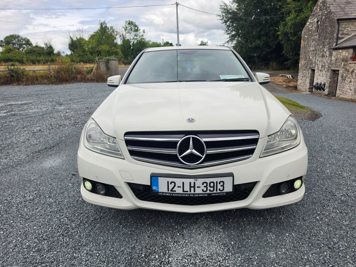 Mercedes-Benz C-Class 2012 - Image 3