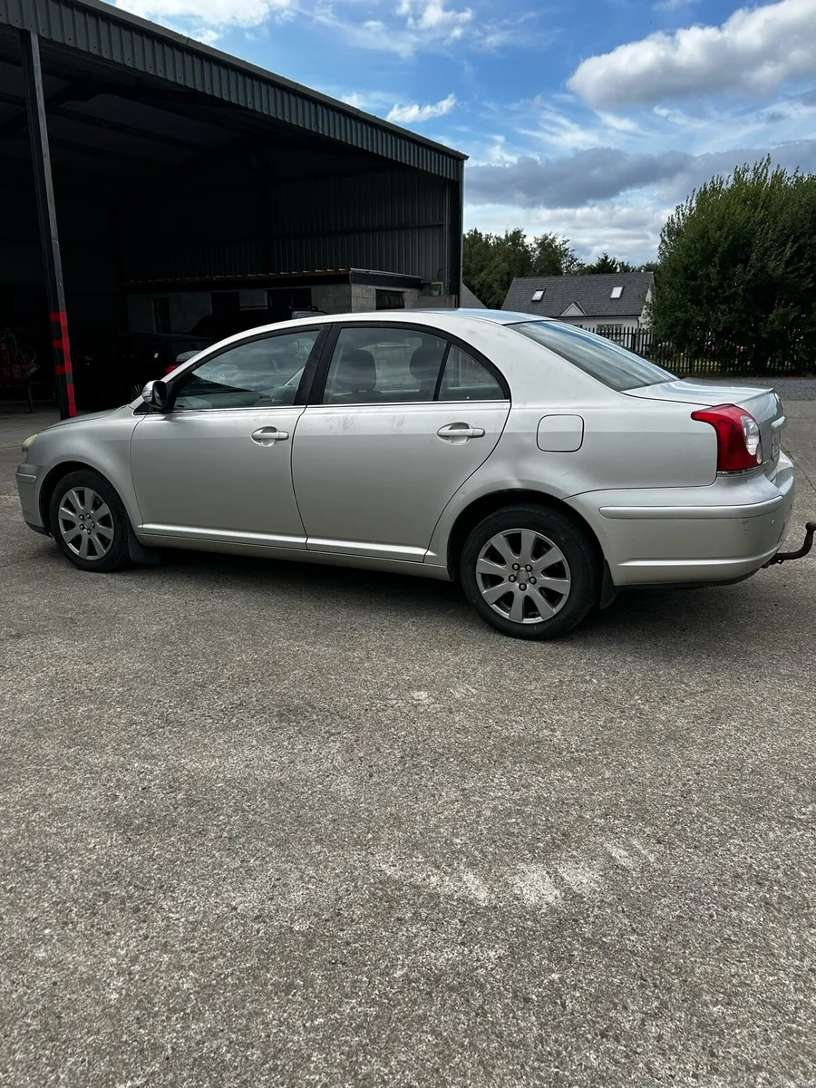 Toyota Avensis - Image 3