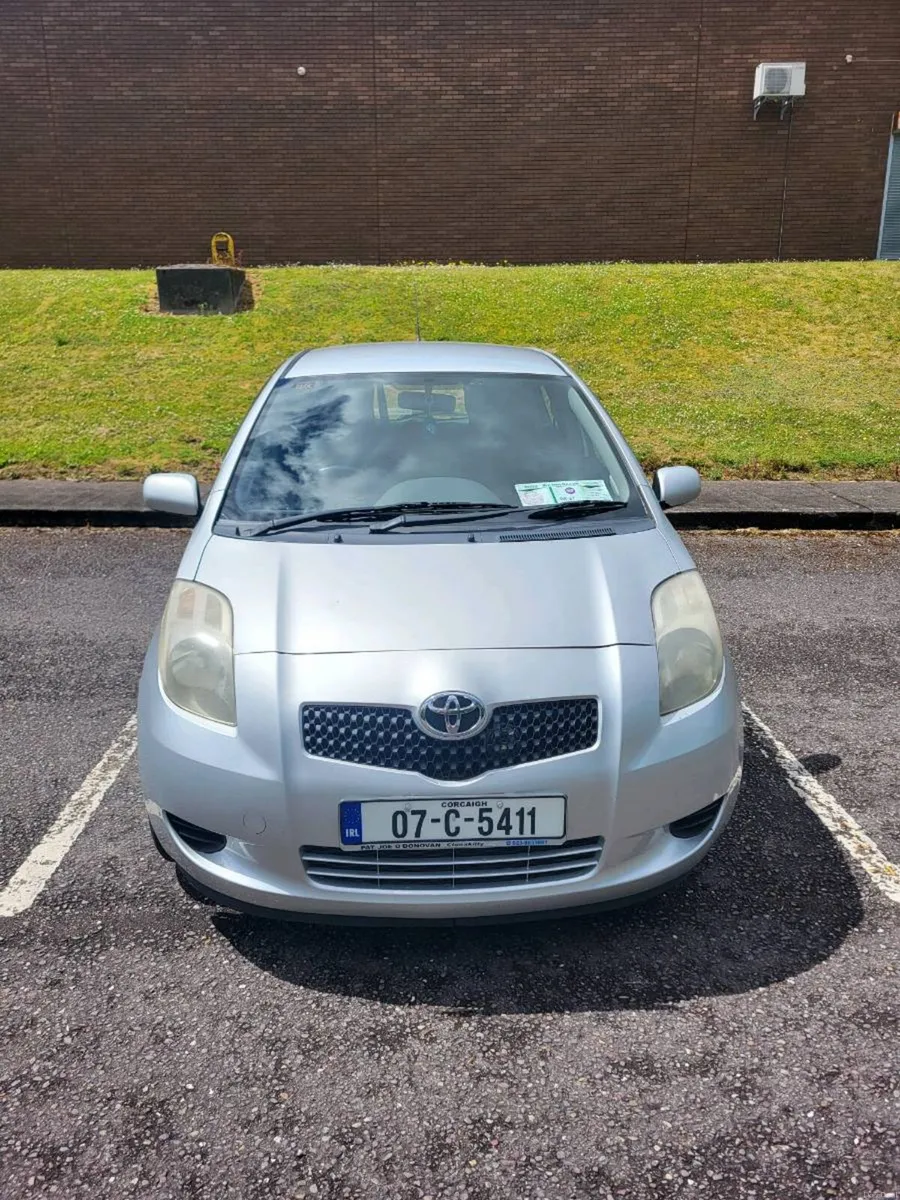 Toyota yaris 07 - Image 1