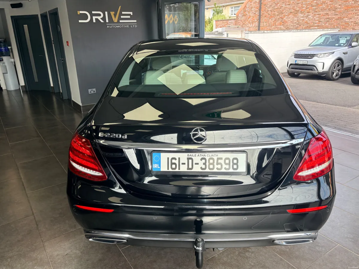 Mercedes-Benz E-Class 220 CDI ***New Model *** - Image 5
