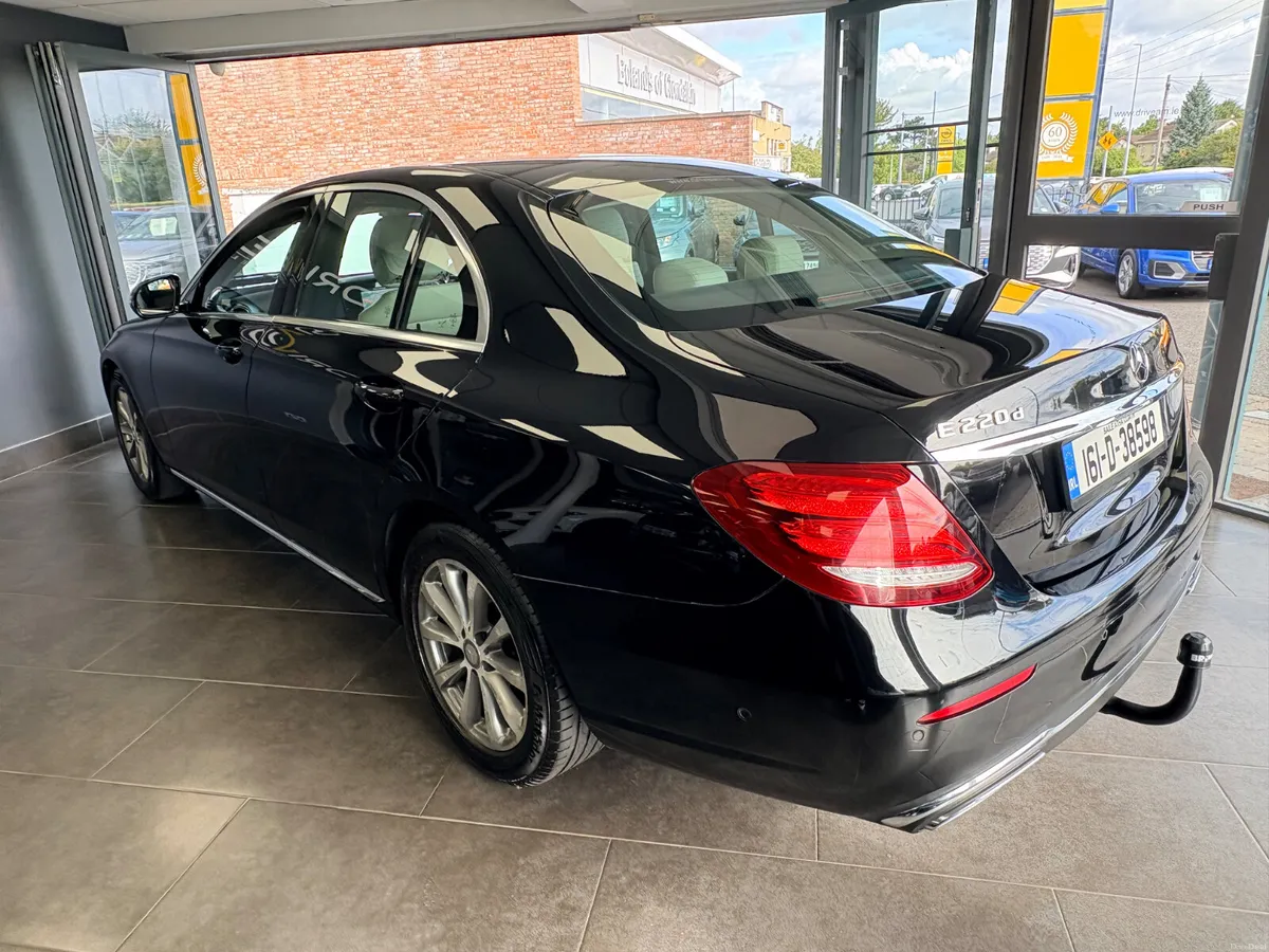 Mercedes-Benz E-Class 220 CDI ***New Model *** - Image 6