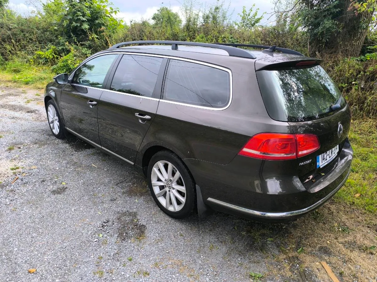 Volkswagen Passat - Image 6