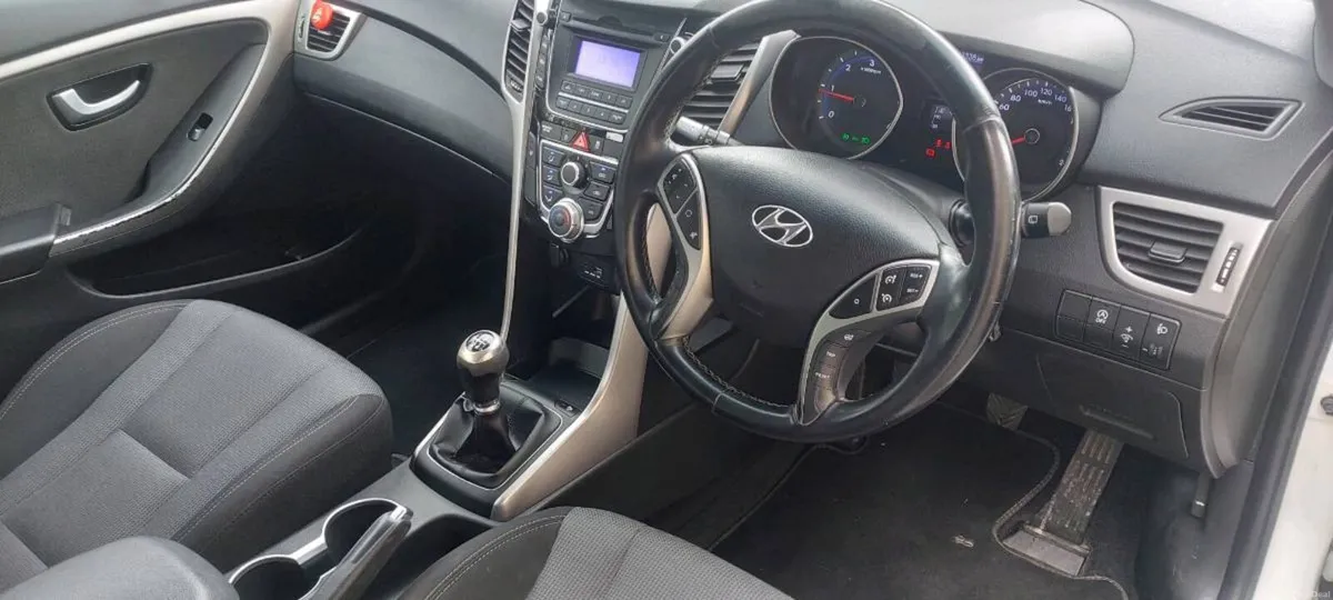 Hyundai I 30 2015 - Image 3