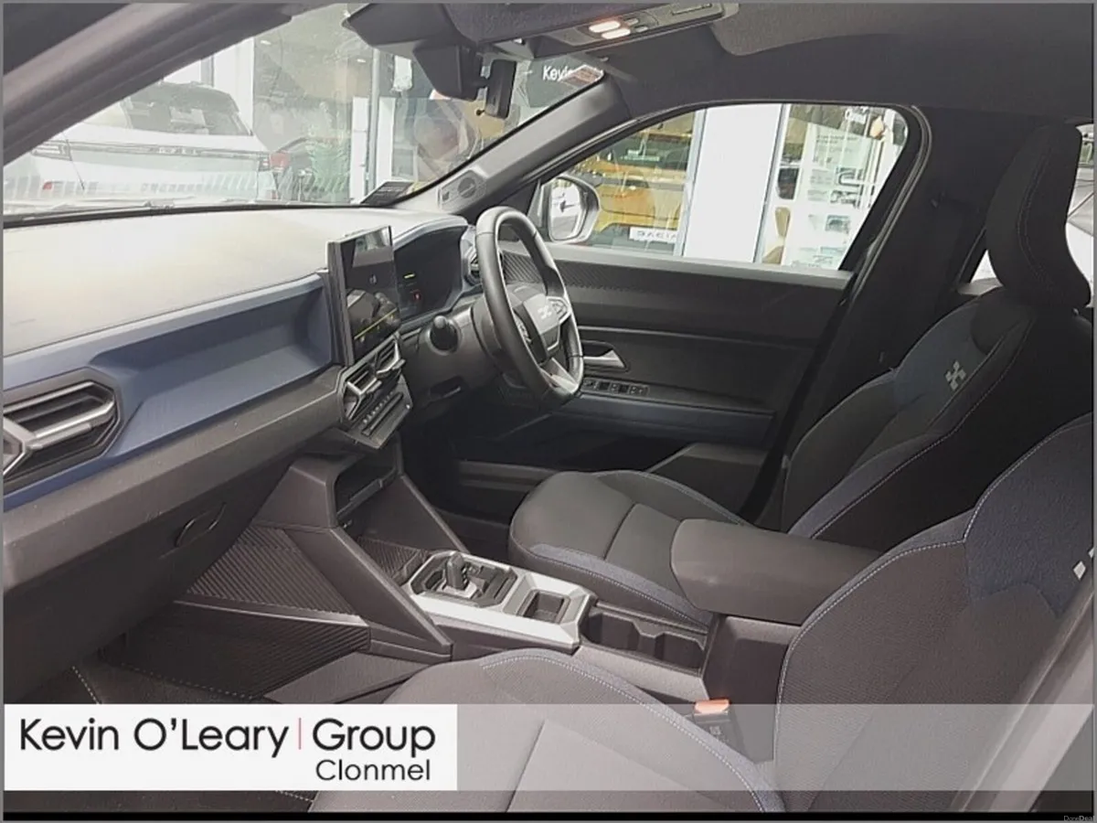 Dacia Duster Journey HEV 140 - Image 4