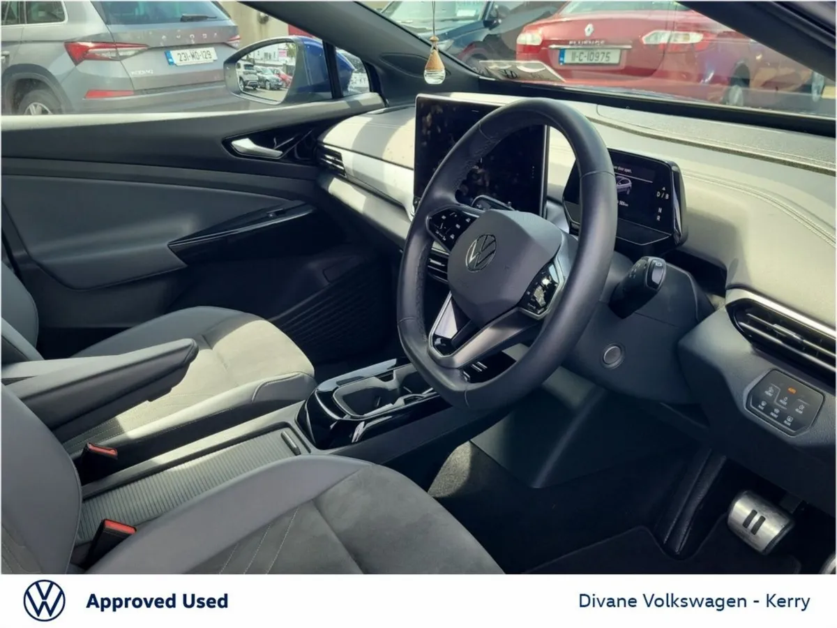 Volkswagen ID.4 PRO PLUS 77KWH 286HP - Image 2