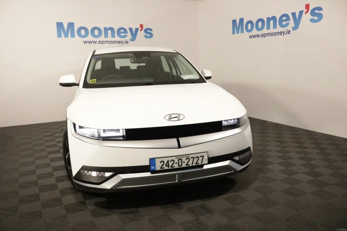 Hyundai IONIQ 5 Executive 58 kWh Ex Demo EV - Image 2
