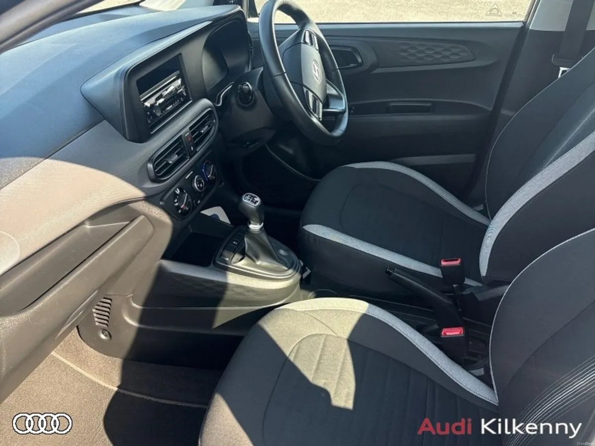 Hyundai i10 I10 CLASSIC 1.0 5DR *1 OWNER - PRISTIN - Image 4