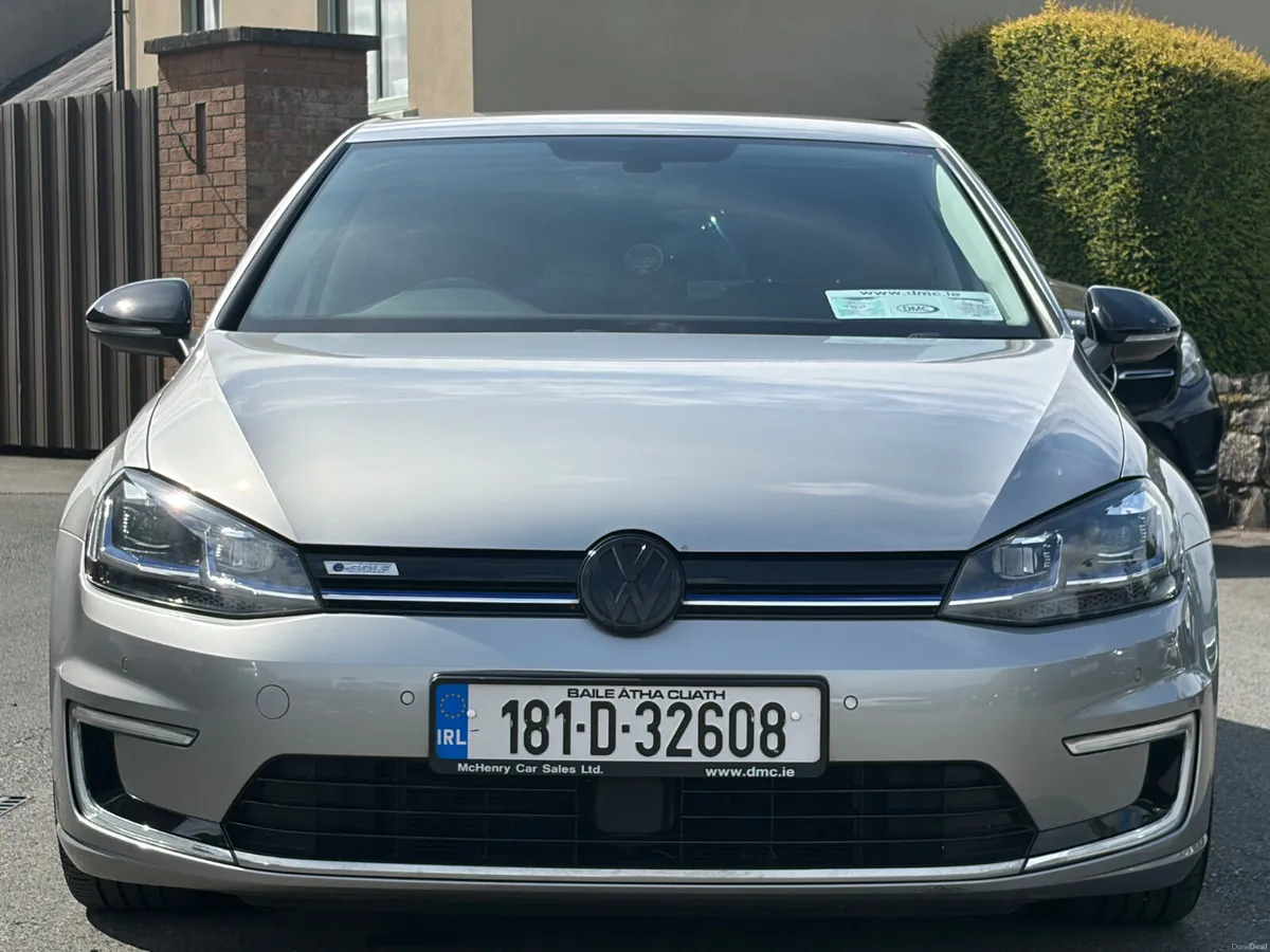 181 Volkswagen E-Golf Sport - Image 2