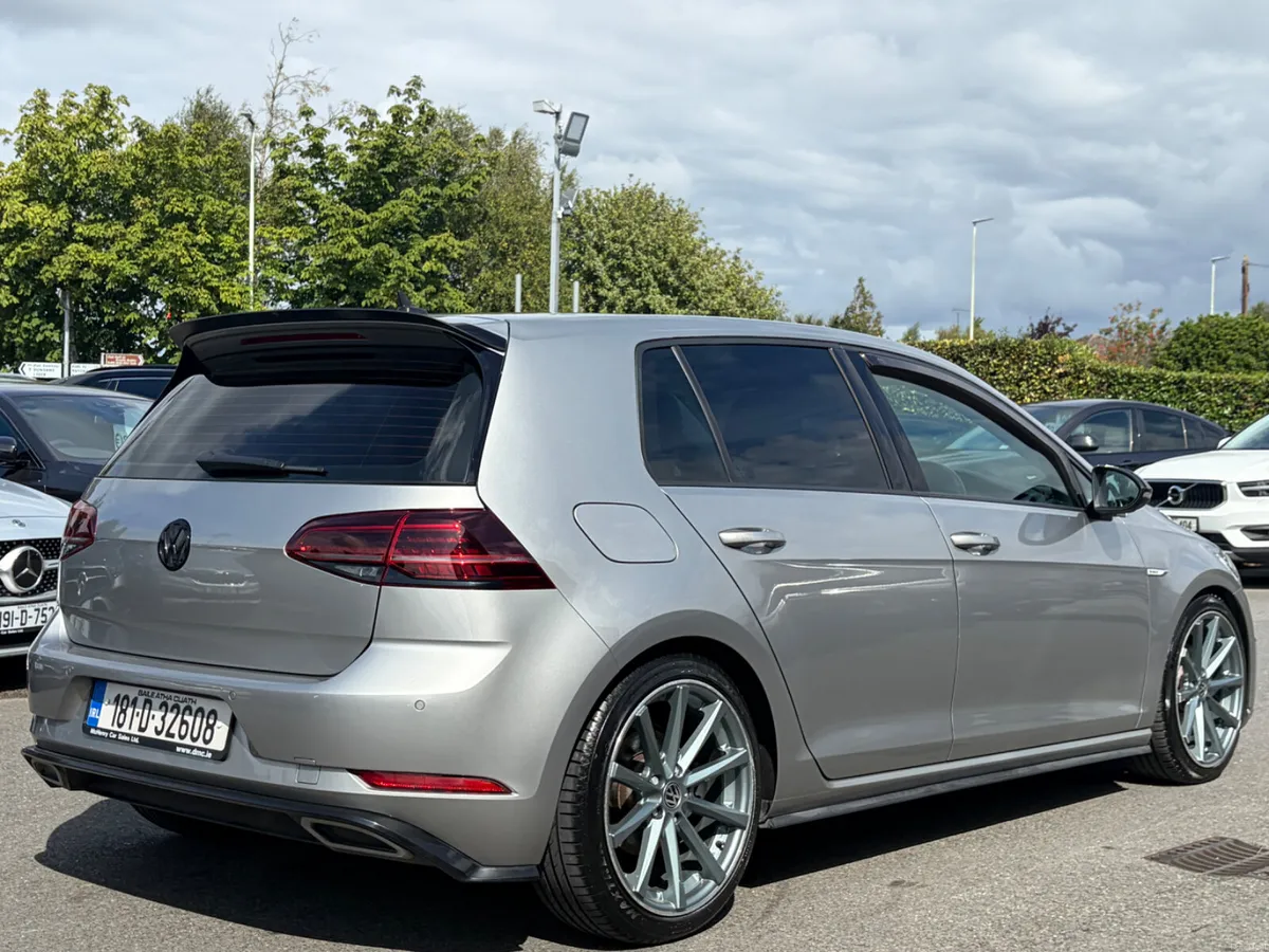 181 Volkswagen E-Golf Sport - Image 5