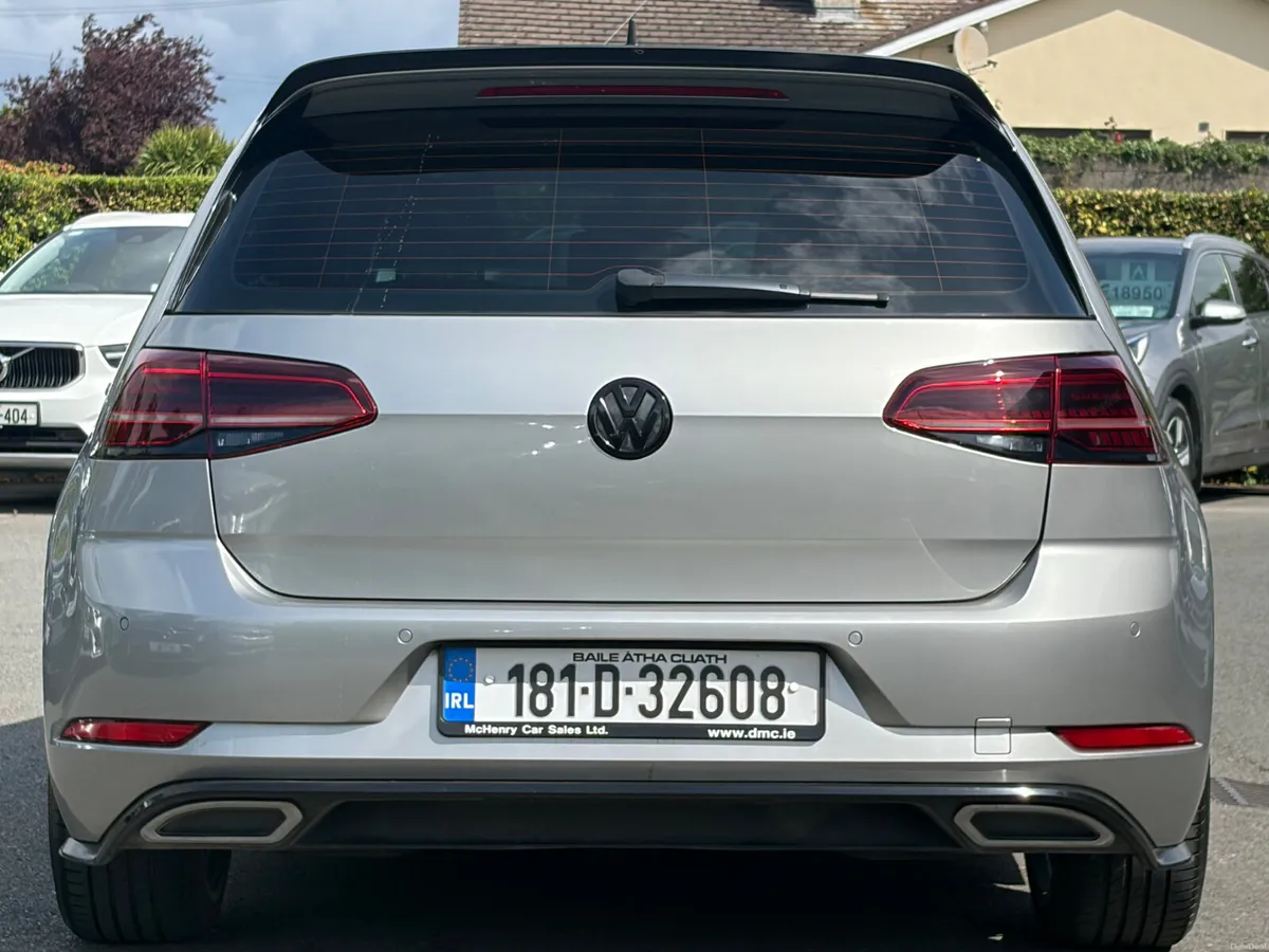 181 Volkswagen E-Golf Sport - Image 6