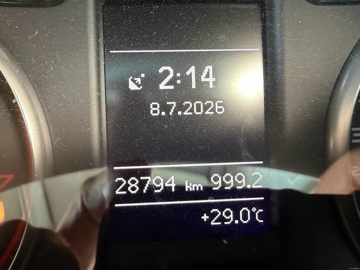 Audi A1 auto low KM - Image 5