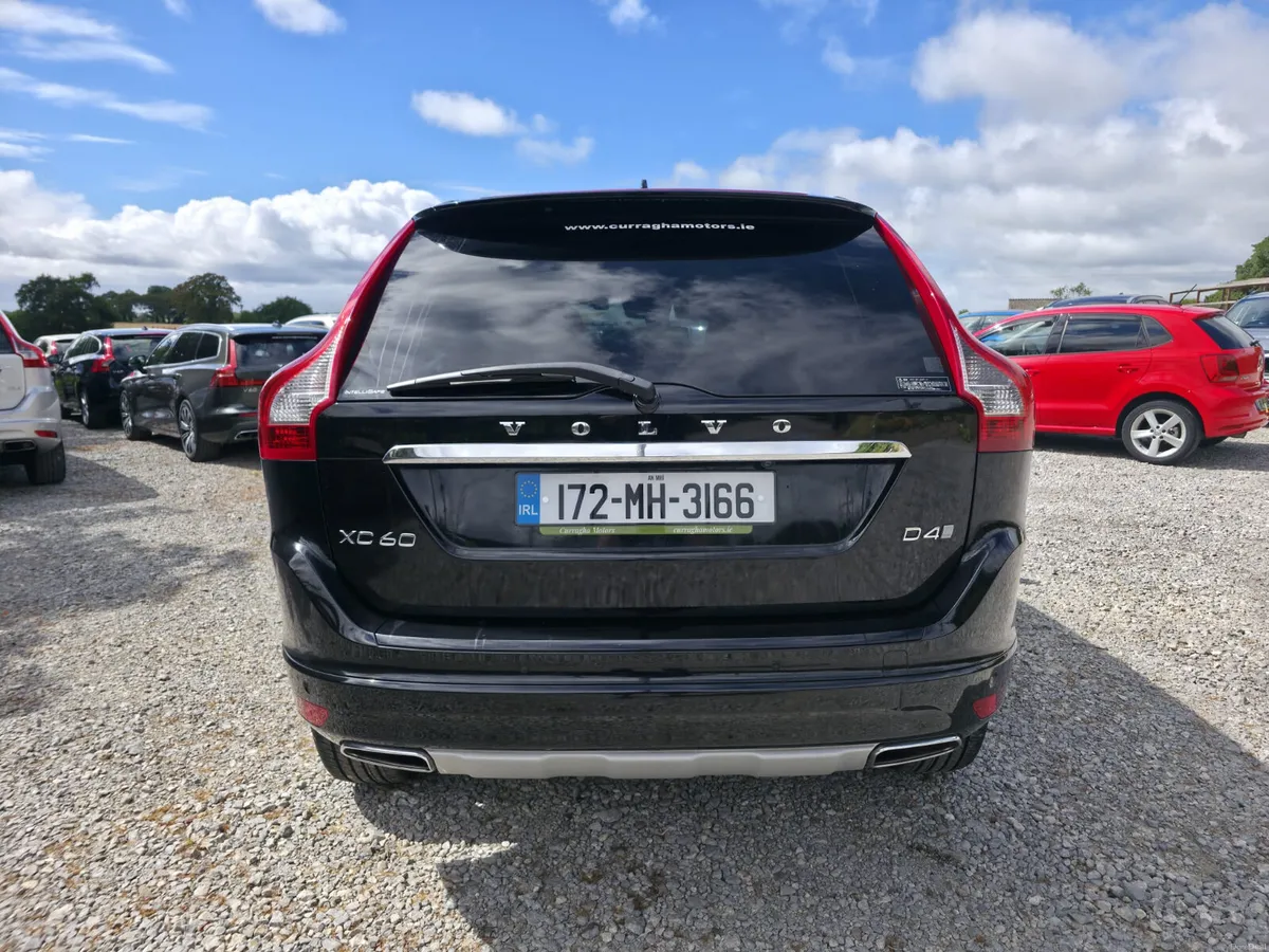 2017 Volvo XC60 D4 Automatic - Image 4